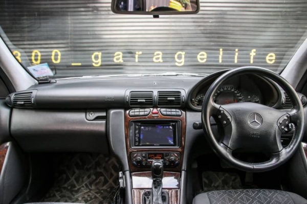 ขาย BENZ C200 KOM ESTATE ปี 2002
