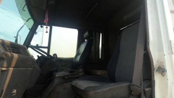 ขาย 550,000รถบรรทุกน้ำ MATSUBICHI MA  TUBO 220 แรง เกียร์10 สปีด เพลาบุ๋มดุมจีบเบรคใหญ่ 2 เพลา ถังน้ำ16,000 ลิตร มีปั้มน้ำพร้อมใชงาน ซื้อไปใช้ได้เลยเช็คเบรคเปลี่ยนถ่ายน้ำมันเครื่องให้เรียบร้อย เอกสารเล่มทะเบียนชุดโอนพร้อม รถอยู่ สามโคก 090-772-3710 090-77