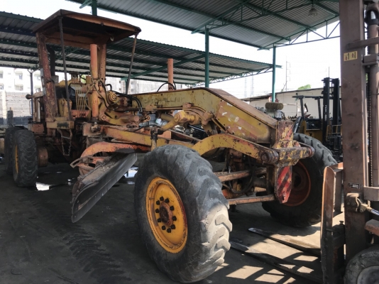 ขายรถเกรด12gเล่มทะเบียน สภาพสวยพร้อมใช้ ติดต่อคุณอ๊อฟ พิจิตร 086-737-9991