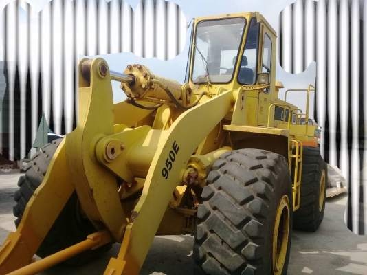 ขายด่วนรถตักล้อยาง