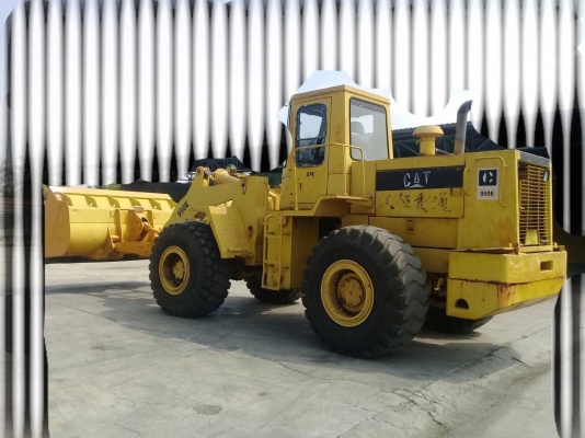 ขายด่วนรถตักล้อยาง