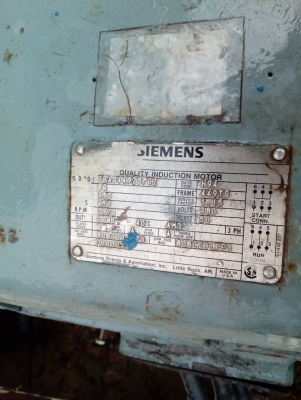 ขายเครื่องทำความเย็นขนาดใหญ่140000บาทโทร0643130366