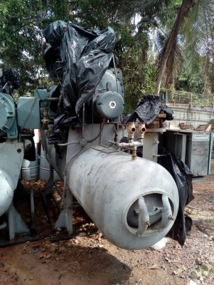 ขายเครื่องทำความเย็นขนาดใหญ่140000บาทโทร0643130366
