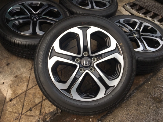 ล้อแม็ก Honda HR-V ตัวท๊อป ขอบ 17พร้อมยางป้ายแดง Yokohama 215-55-17 ปี 17 แม็กสวย ยางมีตุ่ม
