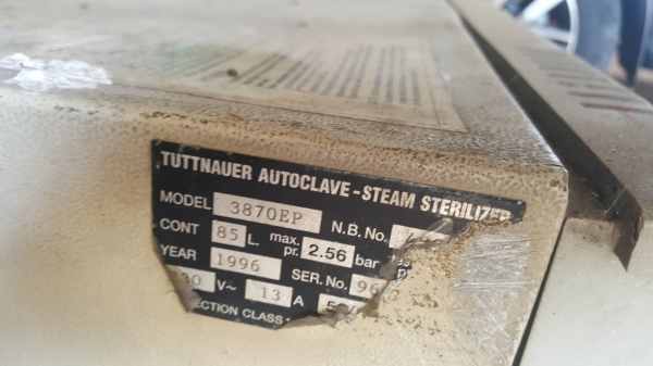 เครื่องนึ่งฆ่าเชื้อด้วยไอน้ำ TUTTNAUER AUTOCAVE ราคา 2,008 บาท เครื่องนึ่งฆ่าเชื้อด้วยไอน้ำ TUTTNAUER AUTOCAVE ราคา 2,008 บาท