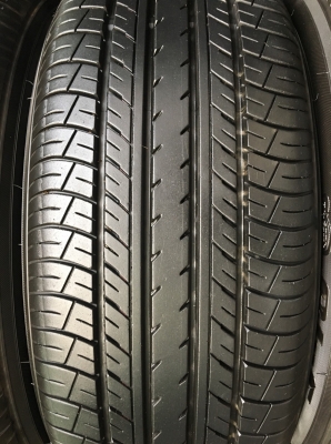 ยางป้ายแดง Yokohama 215-55-17 ปี 17