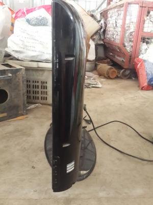 TV LCD ยี่ห้อ Samsung ขนาด 32 นิ้ว รุ่น LA32R71BA TV LCD ยี่ห้อ Samsung ขนาด 32 นิ้ว รุ่น LA32R71BA
