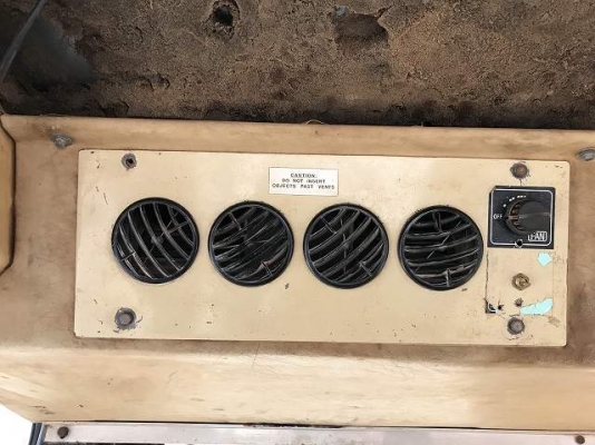 รถบด 10ตัน  CAT : CS-563C นำเข้าตรงจากญี่ปุ่นครับ 0988585524 สามภพครับ