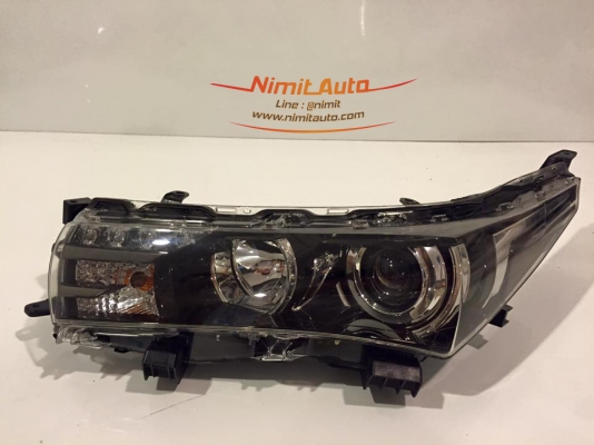 ไฟหน้า Toyota Altis Es Sport ไฟหน้า Toyota Altis Es Sport