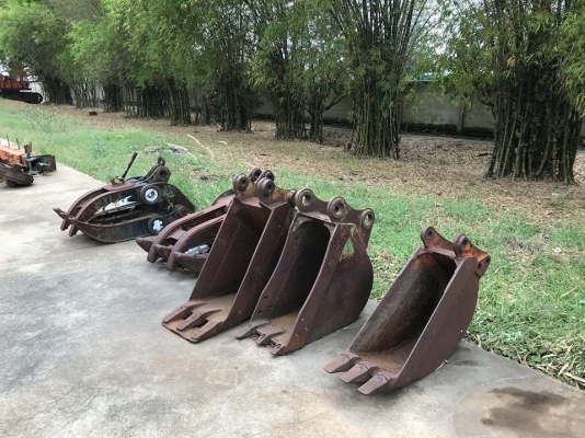 ขายบุ้งกี๋เก่าญี่ปุ่นอันละ 8,000บาท ขายบุ้งกี๋เก่าญี่ปุ่นอันละ 8,000บาท