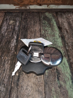 ฝาปิดถังน้ำมัน DT100