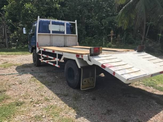 6ล้อท้ายลาด ISUZU วางเครื่อง120 คัทซีสวย เล่มพร้อม พร้อมใช้งาน ราคาต่อรองได้  ติดต่อ 0872976734