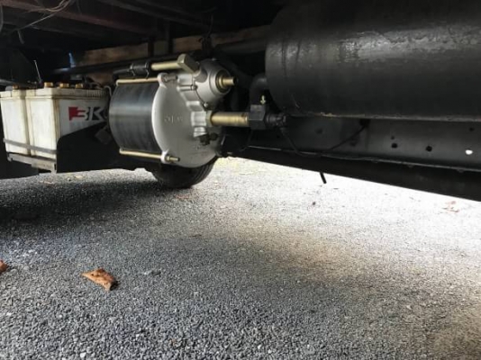 6ล้อคาร์โก้ ISUZU NPR59PU5M ยาว5เมตร คัทซีสวย เครื่องดี เล่มพร้อม ราคาต่อรองได้ ติดต่อ 0872976734