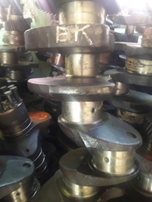 ข้อเหวี่ยง HINO EK100  STD แท้