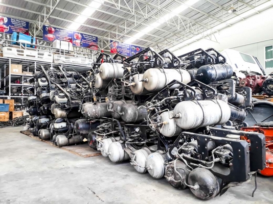 ขายหม้อลมจิฟฟี่ Hino Profia ถังอลูมิเนียมสวยๆ มีให้เลือกหลายชุด