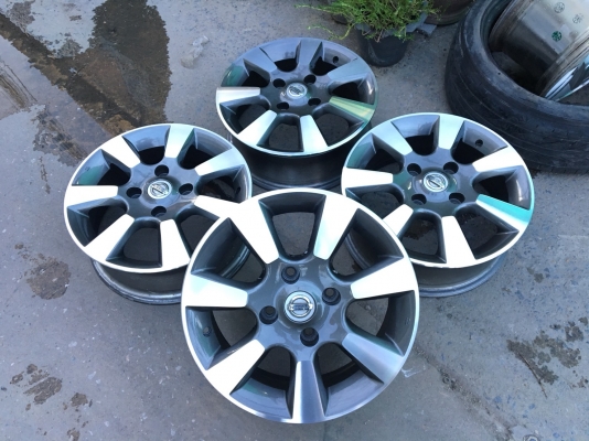 ล้อแม็ก Nissan Tida ขอบ 15 สีเทาหน้าเงา