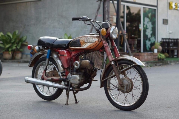 ร้าน  วุฒิ นนบุรี     ขายยามาฮ่า YL2 รถสวยเดิมๆแห้งๆ