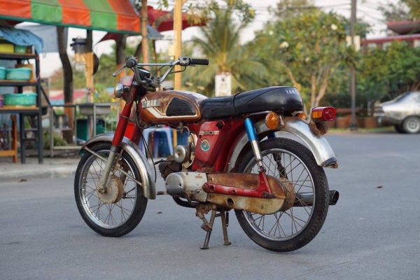 ร้าน  วุฒิ นนบุรี     ขายยามาฮ่า YL2 รถสวยเดิมๆแห้งๆ