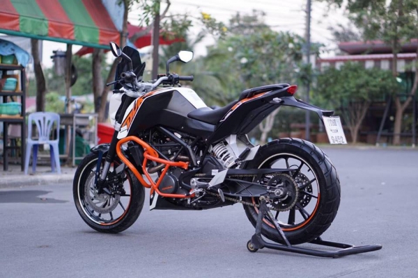 ร้าน  วุฒิ นนบุรี    ขาย KTM UUKE200cc. ปี 2014 สภาพนางฟ้า