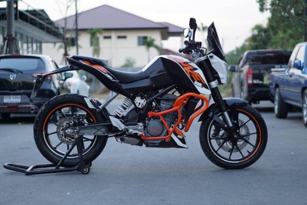 ร้าน  วุฒิ นนบุรี    ขาย KTM UUKE200cc. ปี 2014 สภาพนางฟ้า