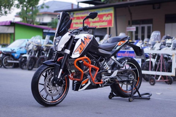 ร้าน  วุฒิ นนบุรี    ขาย KTM UUKE200cc. ปี 2014 สภาพนางฟ้า
