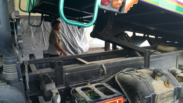 ขายรถหกล้อดั้ม hino FB4j ขายรถหกล้อดั้ม hino FB4j