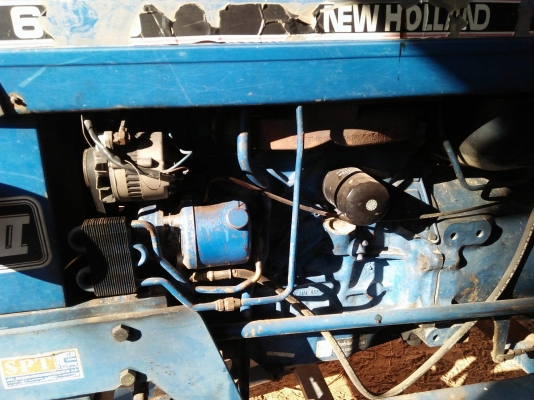 ขายรถไถฟอร์ด. 6610 สนใจโทร0981912778 ฉลาดศิลป์