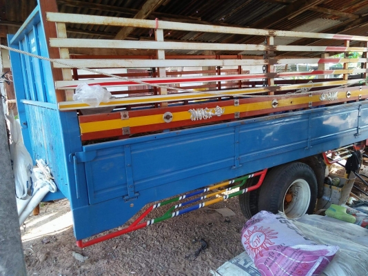 ขายรถไถฟอร์ด. 6610 สนใจโทร0981912778 ฉลาดศิลป์