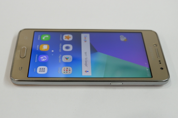 Samsung Galaxy J2 Prime สีทอง สภาพใหม่ ติดฟีล์ม มีประกันถึง มิ.ย. 61 ส่งฟรี