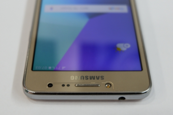 Samsung Galaxy J2 Prime สีทอง สภาพใหม่ ติดฟีล์ม มีประกันถึง มิ.ย. 61 ส่งฟรี