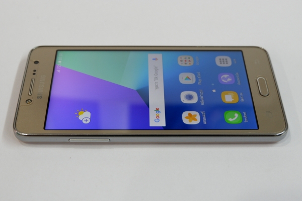 Samsung Galaxy J2 Prime สีทอง สภาพใหม่ ติดฟีล์ม มีประกันถึง มิ.ย. 61 ส่งฟรี