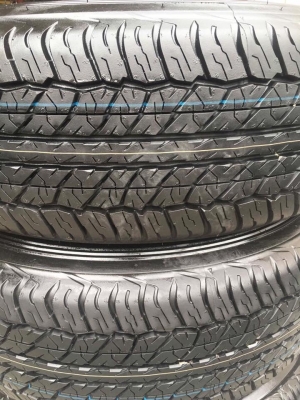 แม็กป้ายแดง Nissan Navara NP300 ขอบ 16 พร้อมยางป้ายแดง Dunlop 255-70-16 ปลายปี 17 สวยกริบ ตุ่ม เส้นสีทุกเส้น