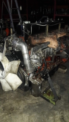 เครื่องยนต์6SD1#240แรงม้า สวยสมบูรณ์ติดดีมากพร้อมใช้ที่ 081-1951535ครับ