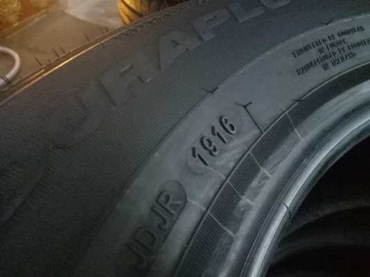 ขายยางใหม่ GOODYEAR Assurance DuraPlus 205-65-15 ปี16 ชุดละ 6,000 บาท