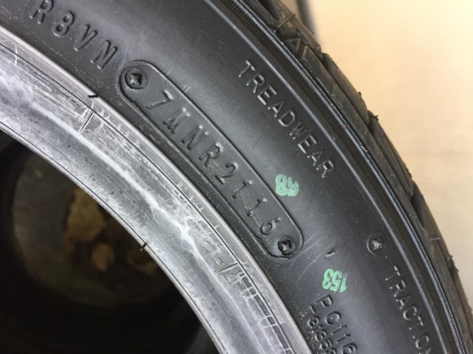 ขายยางใหม่ DUNLOP LM704 205-45-16 ปี16 ชุดละ 6,900 บาท