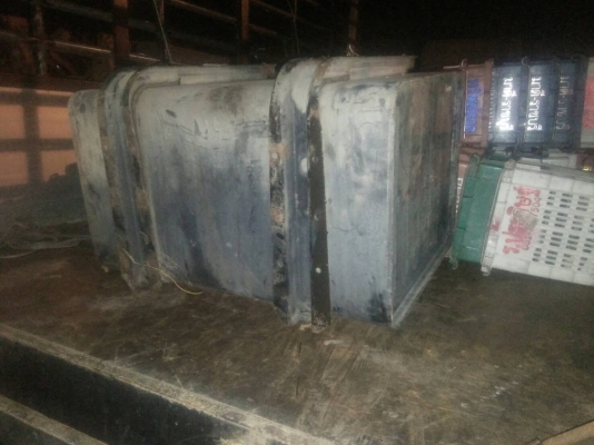 เราเห็นลูกค้าสำคัญเสมอครับ ดึกดื่นแค่ไหนเราจัดส่งได้ครับ อันนี้ จัดส่ง ถังน้ำมัน ขนาด 200 ลิตร ให้ลูกค้าจากชุมพร เราเห็นลูกค้าสำคัญเสมอครับ ดึกดื่นแค่ไหนเราจัดส่งได้ครับ อันนี้ จัดส่ง ถังน้ำมัน ขนาด 200 ลิตร ให้ลูกค้าจากชุมพร