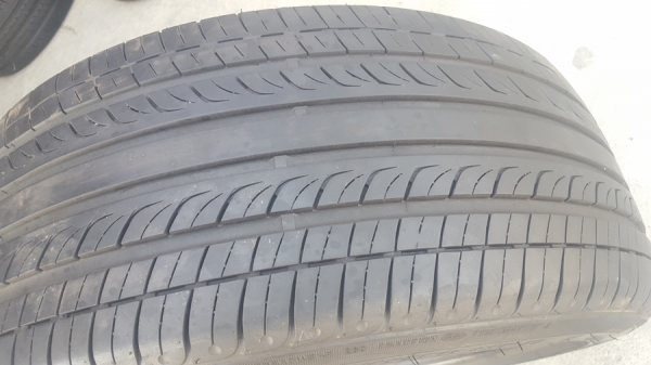 ขายยาง225/45/18 ปี 4614 DEESTONE 2 เส้น ขายยาง225/45/18 ปี 4614 DEESTONE 2 เส้น