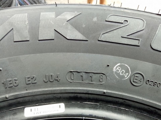 ขายยางใหม่ OTANI MK2000 205-70-15 ปี18 ชุดละ 7,900 บาท