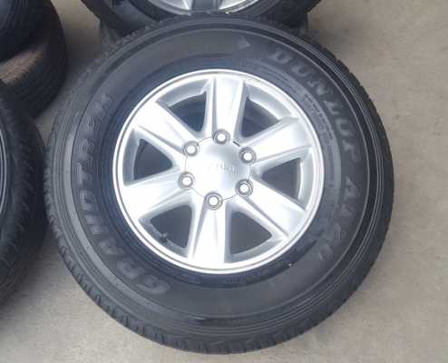 ขายล้อISUZU All New1 ยาง245/70/16 4 ล้อ ขายล้อISUZU All New1 ยาง245/70/16 4 ล้อ