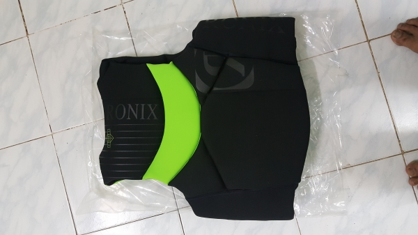 ขายเสื้อชูชีพ ของใหม่ล๊อตใหม่เข้ามาอีกแล้วสวยๆๆ ขายเสื้อชูชีพ ของใหม่ล๊อตใหม่เข้ามาอีกแล้วสวยๆๆ