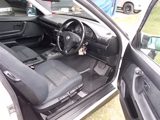 e36 316i compact ปี98 สีขาวเดิม ไมล์87000กม.แท้ มือแรก ไม่เคยติดก๊าซ รถเดิมทั้งคัน