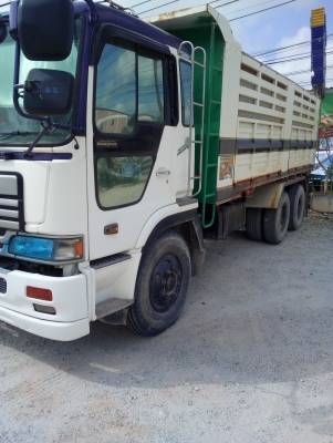 10 ล้อดั๊มสองเพลา ฮีโน่ 265 แรงม้า FS606A มีระบบลากจูง