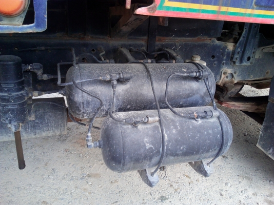 10 ล้อดั๊มสองเพลา ฮีโน่ 265 แรงม้า FS606A มีระบบลากจูง