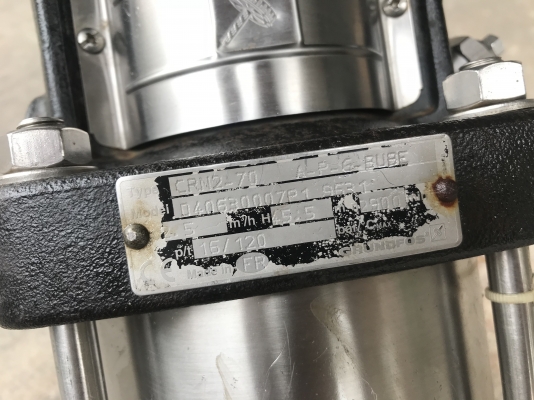 ขายปั้มน้ำแรงดันสูงแบบตั้ง Groundfos 1HP. 380V CRN2 made in Denmark ขนาดท่อ 1.2นิ้ว สภาพสวย หมุนนิ่ม พร้อมใช้งาน