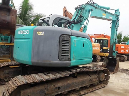 ขายจ้า..KOBELCO SK135SR  YY00  มีลายแย๊ก  เก่านอกแท้...7,XXX  ชั่วโมง  เดิมๆๆ  พร้อมใช้  โทร 089-3818694  ดวงนภา