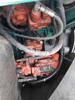 ขายจ้า..KOBELCO SK135SR  YY00  มีลายแย๊ก  เก่านอกแท้...7,XXX  ชั่วโมง  เดิมๆๆ  พร้อมใช้  โทร 089-3818694  ดวงนภา