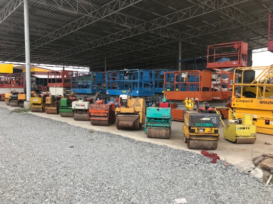 ขายรถบดKOMATSUรุ่นJV32W-2นำเข้าญี่ปุ่นมีเอกสาร หนัก2.5ตันเครื่องดีเซล1สูบสภาพดีพร้อมใช้ Line:Jiraroj2909