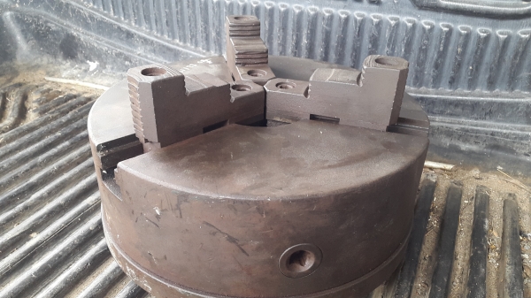 หัวจับ 13 นิ้ว ฟันแน่นๆๆๆ 6,500 ติดต่อ อ้อม 0898217996