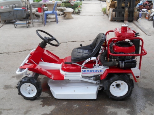 รถตัดหญ้า SATO SRM820VH 14 แรง พร้อมใช้งาน รถตัดหญ้า SATO SRM820VH 14 แรง พร้อมใช้งาน
