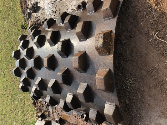 ขาย เปลือกหนาม  3 ชิ้น พร้อมที่ครุดดิน